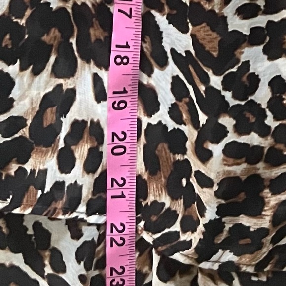 Sheer 🐆 KAY CELINE Gorgeous Sexy LEOPARD Chic HI/LO BLOUSE w/ Zipper TOP M - Picture 13 of 17